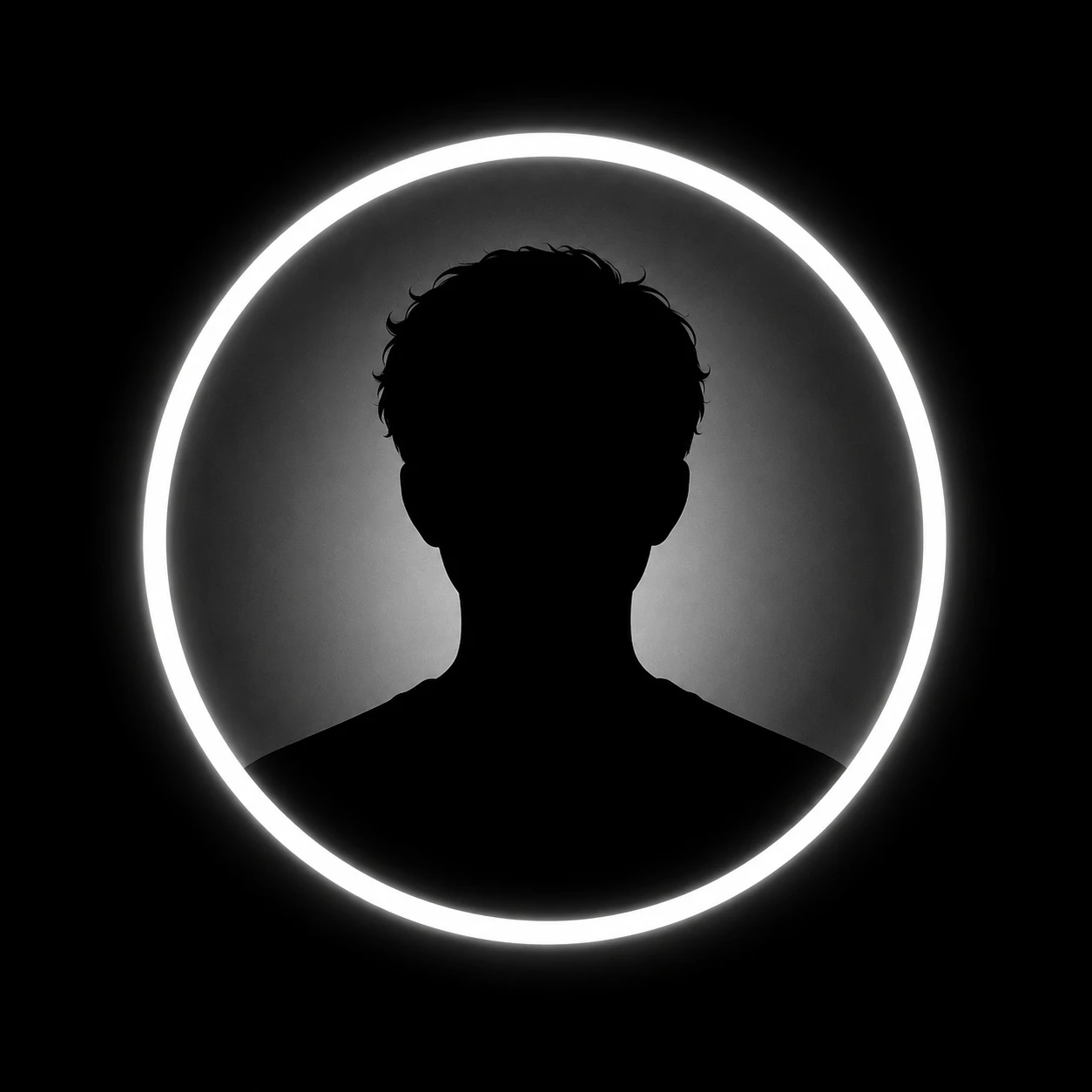 Black silhouette ring icon for an unknown caller pfp.